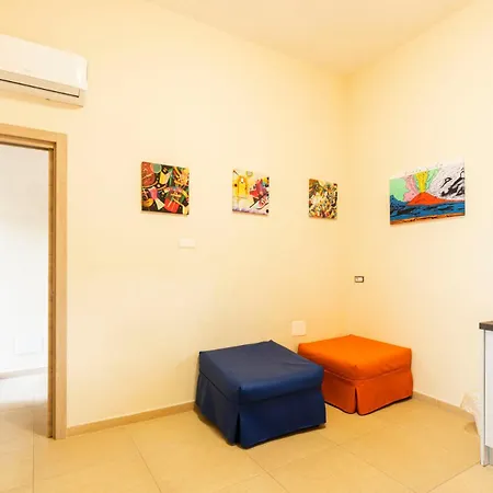 Corso 138 - Sleep & Fly - By Domusextra Bed & Breakfast *