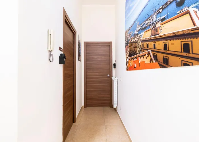 Corso 138 - Sleep & Fly - By Domusextra 4* Неаполь