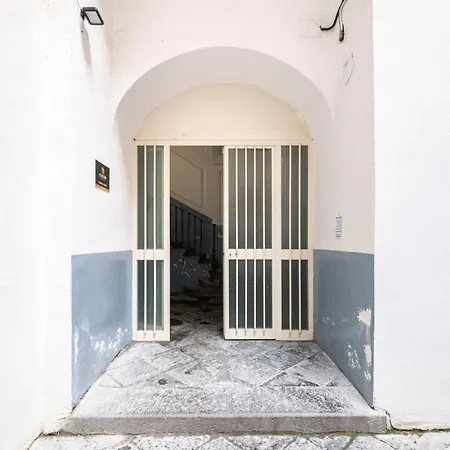 Frühstückspension Corso 138 - Sleep & Fly - By Domusextra