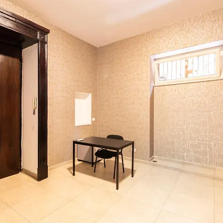 Bed & Breakfast Corso 138 - Sleep & Fly - By Domusextra Naples