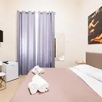 فندق مبيت وإفطار Corso 138 - Sleep & Fly - By Domusextra