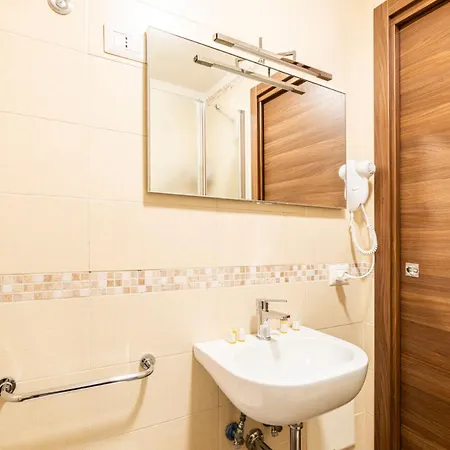 Corso 138 - Sleep & Fly - By Domusextra 4* Naples