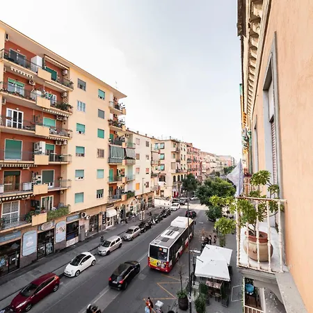 Corso 138 - Sleep & Fly - By Domusextra 4*