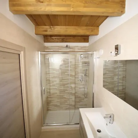 فندق مبيت وإفطار Corso 138 - Sleep & Fly - By Domusextra